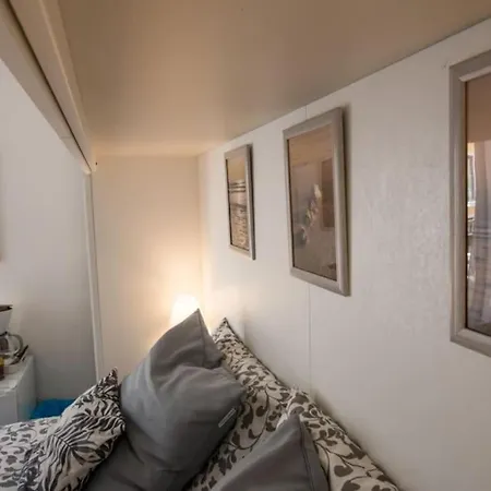 公寓 Relaxing Modern With Private Bathroom 阿尔盖罗